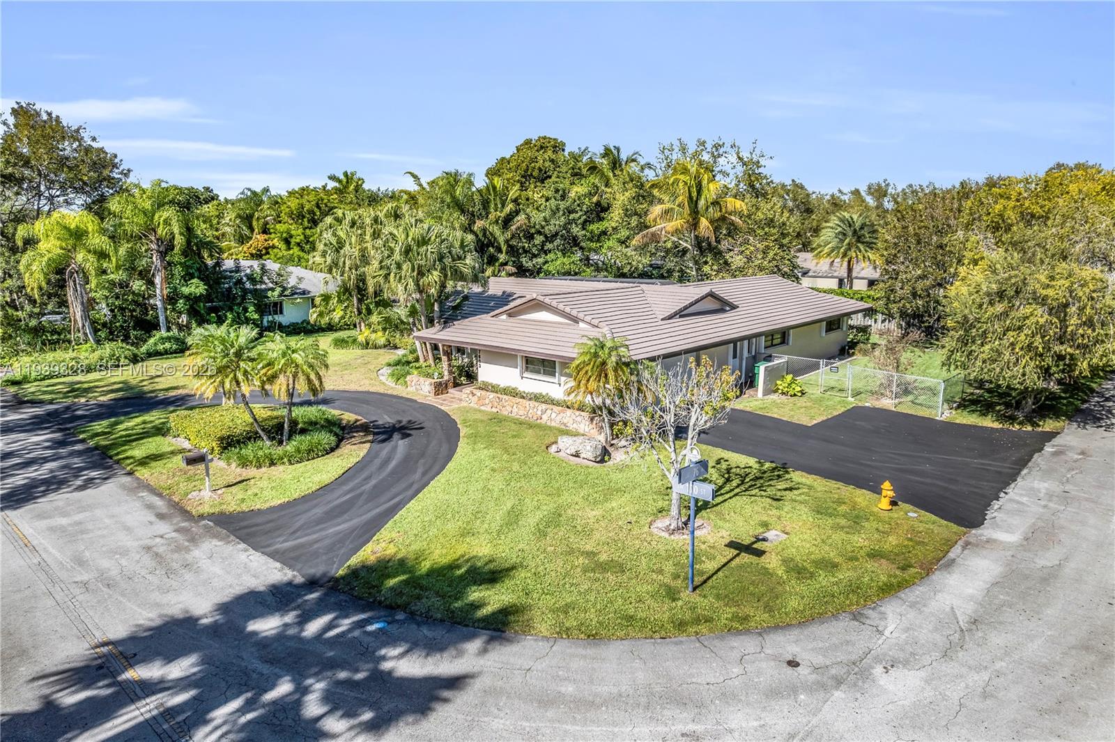 OLD CUTLER OAKS SOUTH - Residential