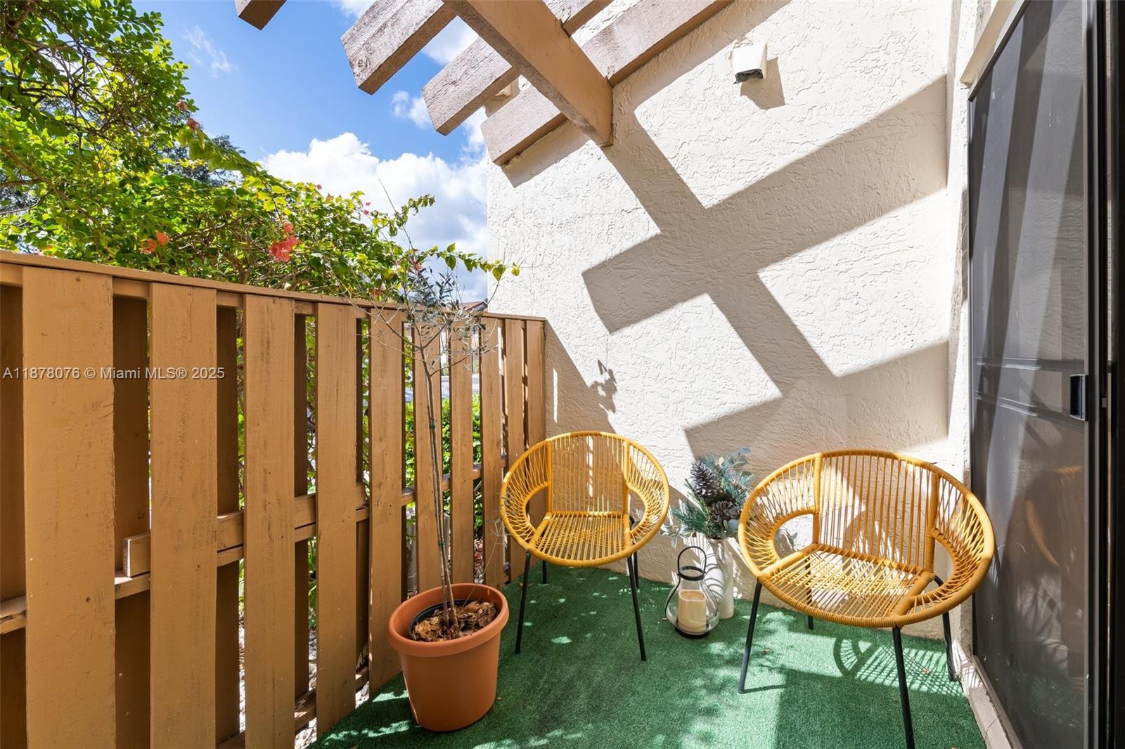 TARTAN COCONUT CREEK PHAS - Residential