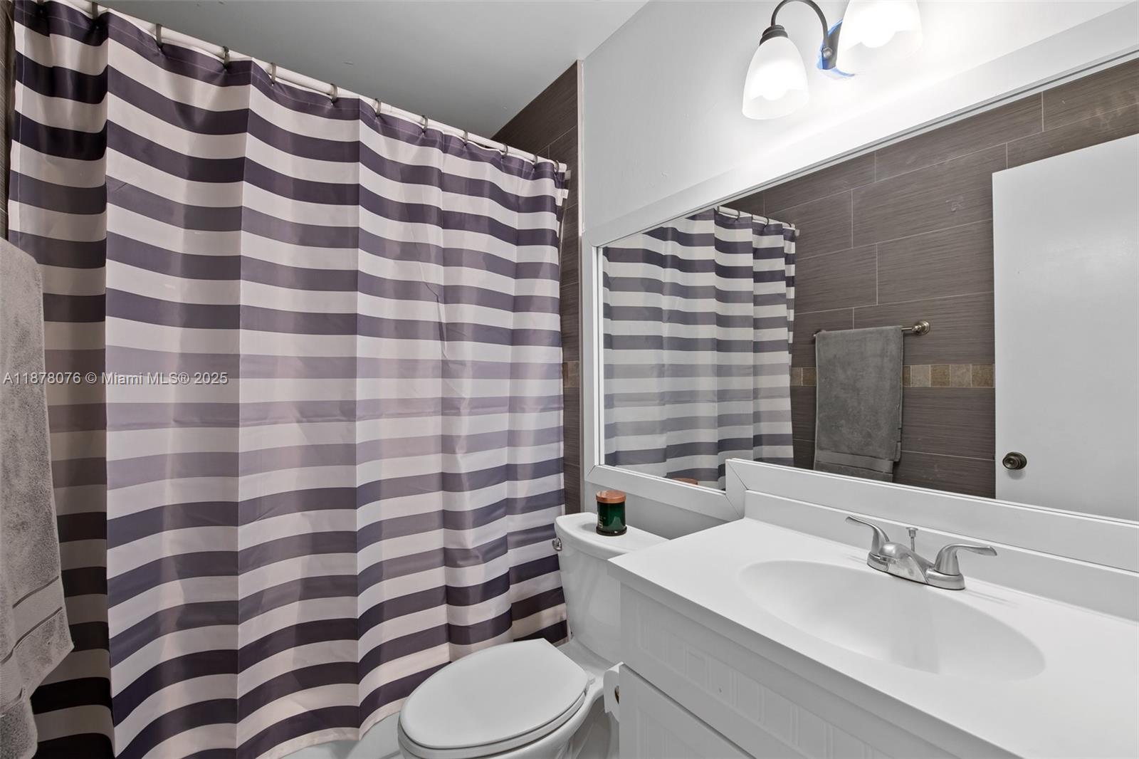 TARTAN COCONUT CREEK PHAS - Residential