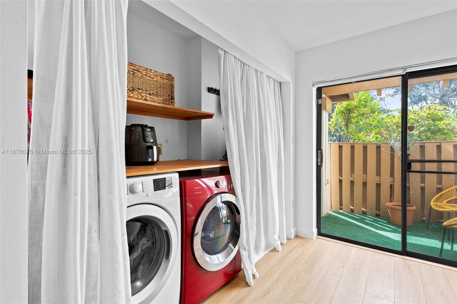 TARTAN COCONUT CREEK PHAS - Residential