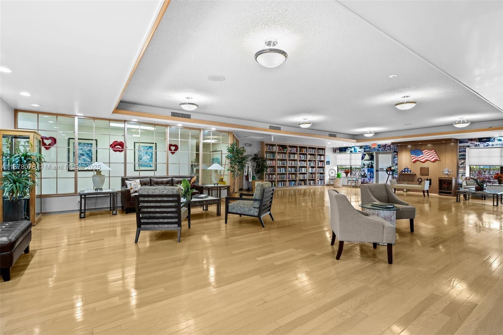 TARTAN COCONUT CREEK PHAS - Residential