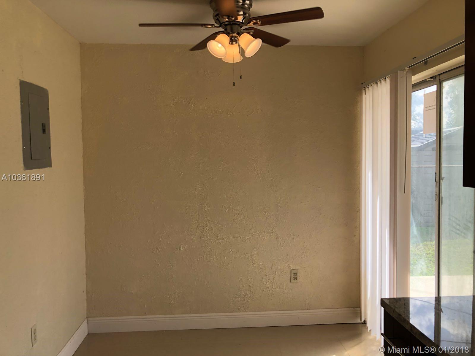 SUNRISE GOLF VILLAGE SEC - Residential