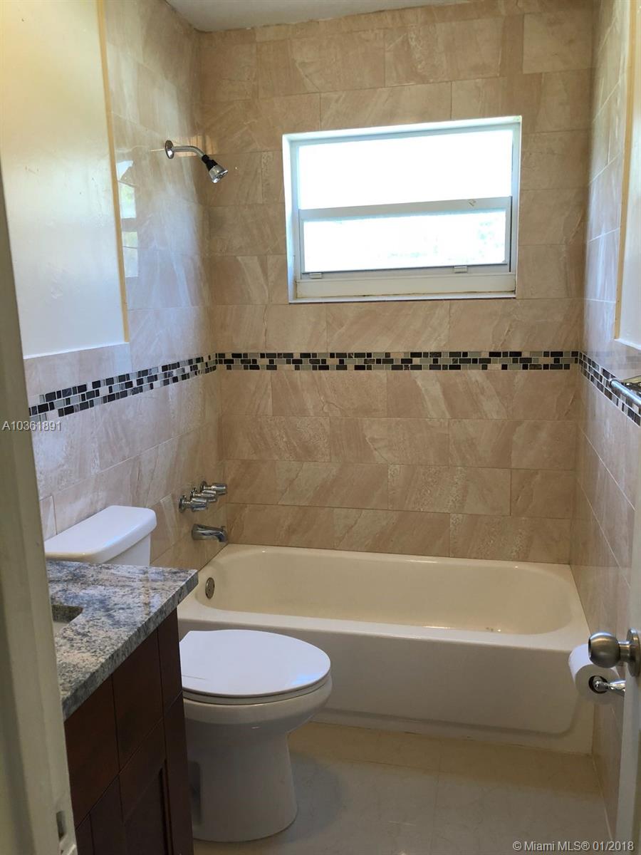 SUNRISE GOLF VILLAGE SEC - Residential