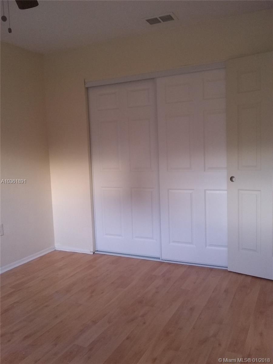 SUNRISE GOLF VILLAGE SEC - Residential