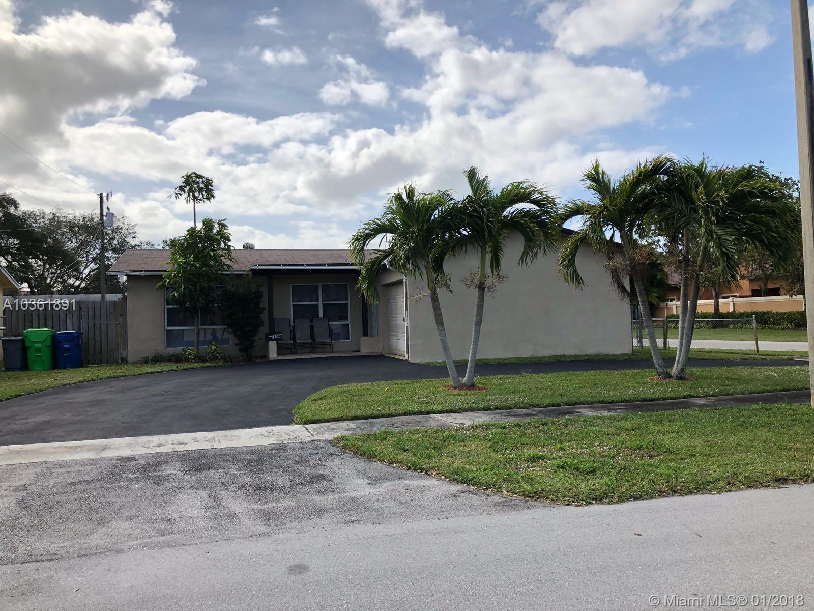 SUNRISE GOLF VILLAGE SEC - Residential