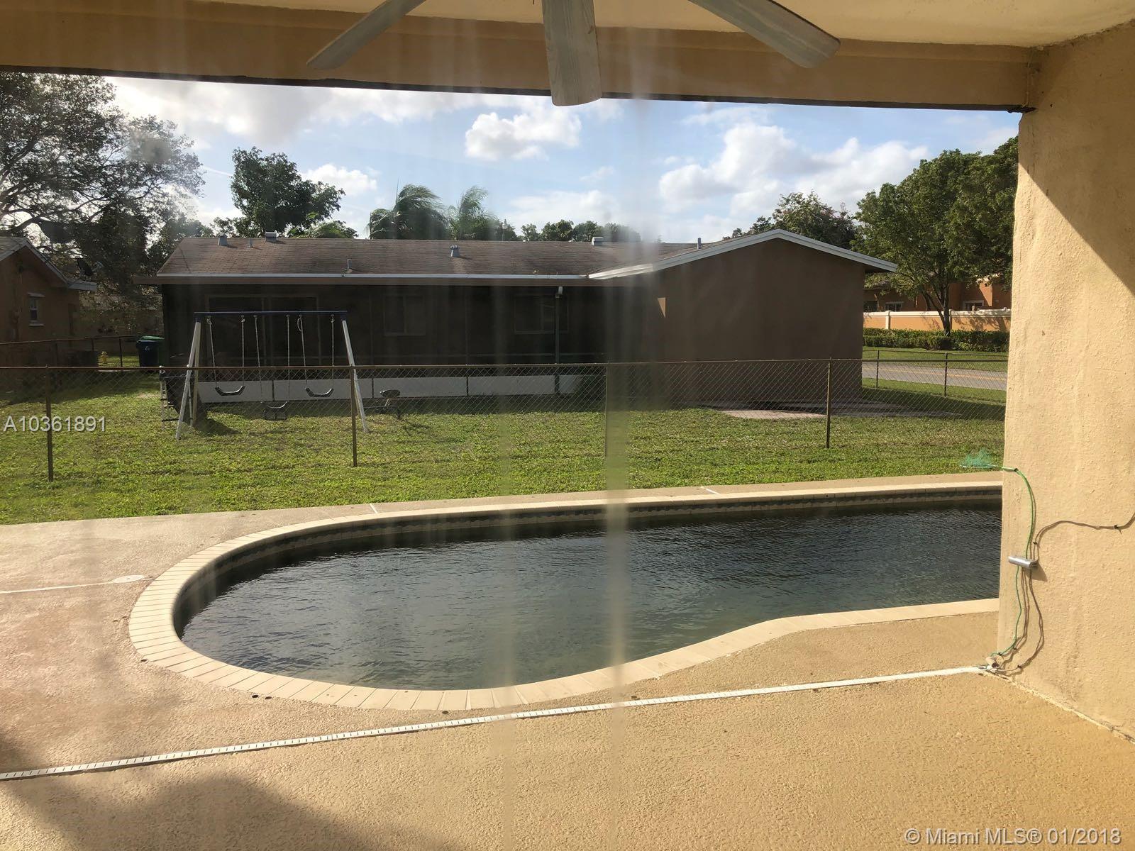 SUNRISE GOLF VILLAGE SEC - Residential