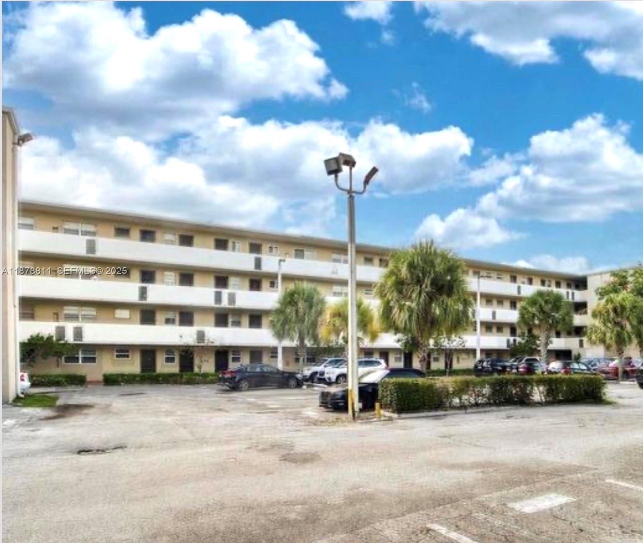 JADE WINDS GROUP BAMBOO G - Residential