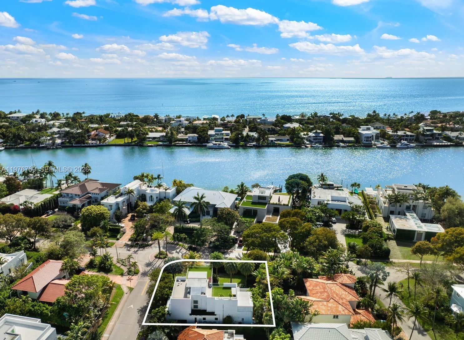 BISCAYNE KEY ESTATES - Residential