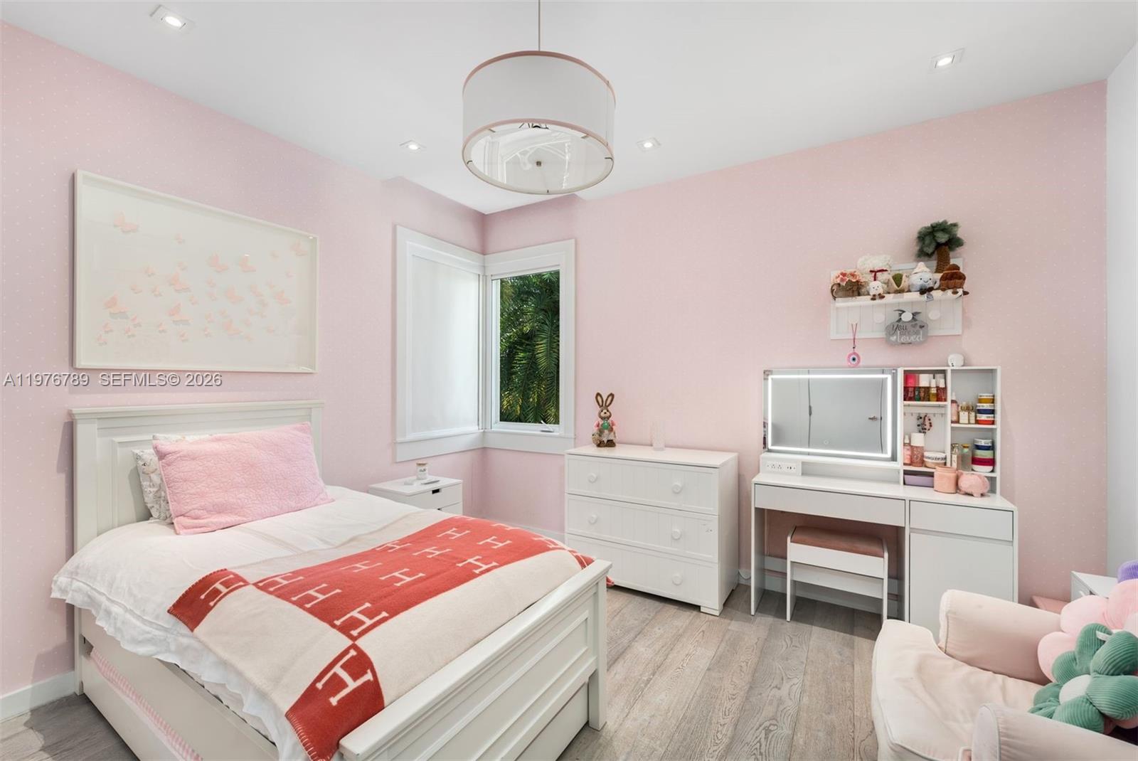 BISCAYNE KEY ESTATES - Residential