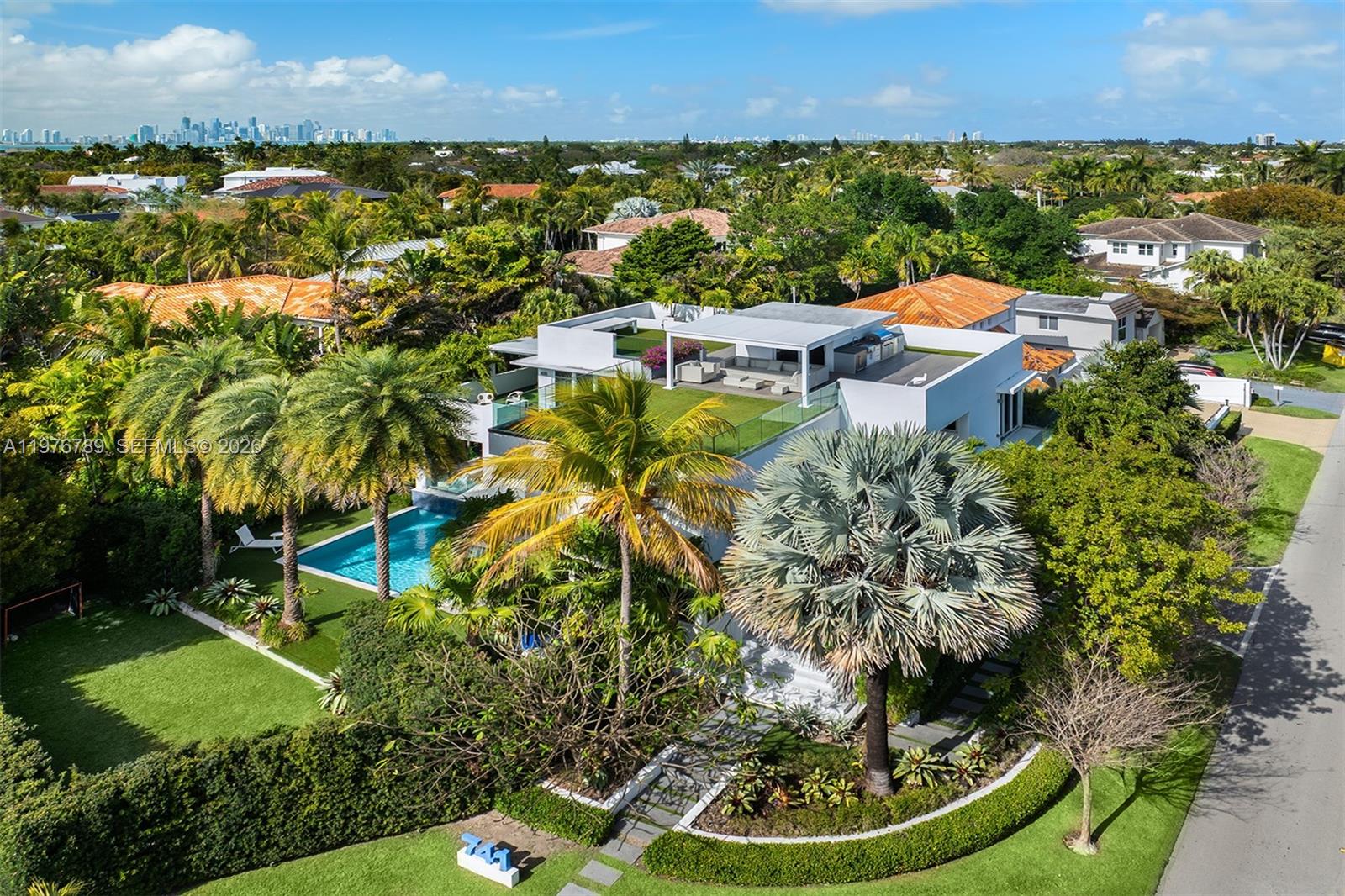 BISCAYNE KEY ESTATES - Residential