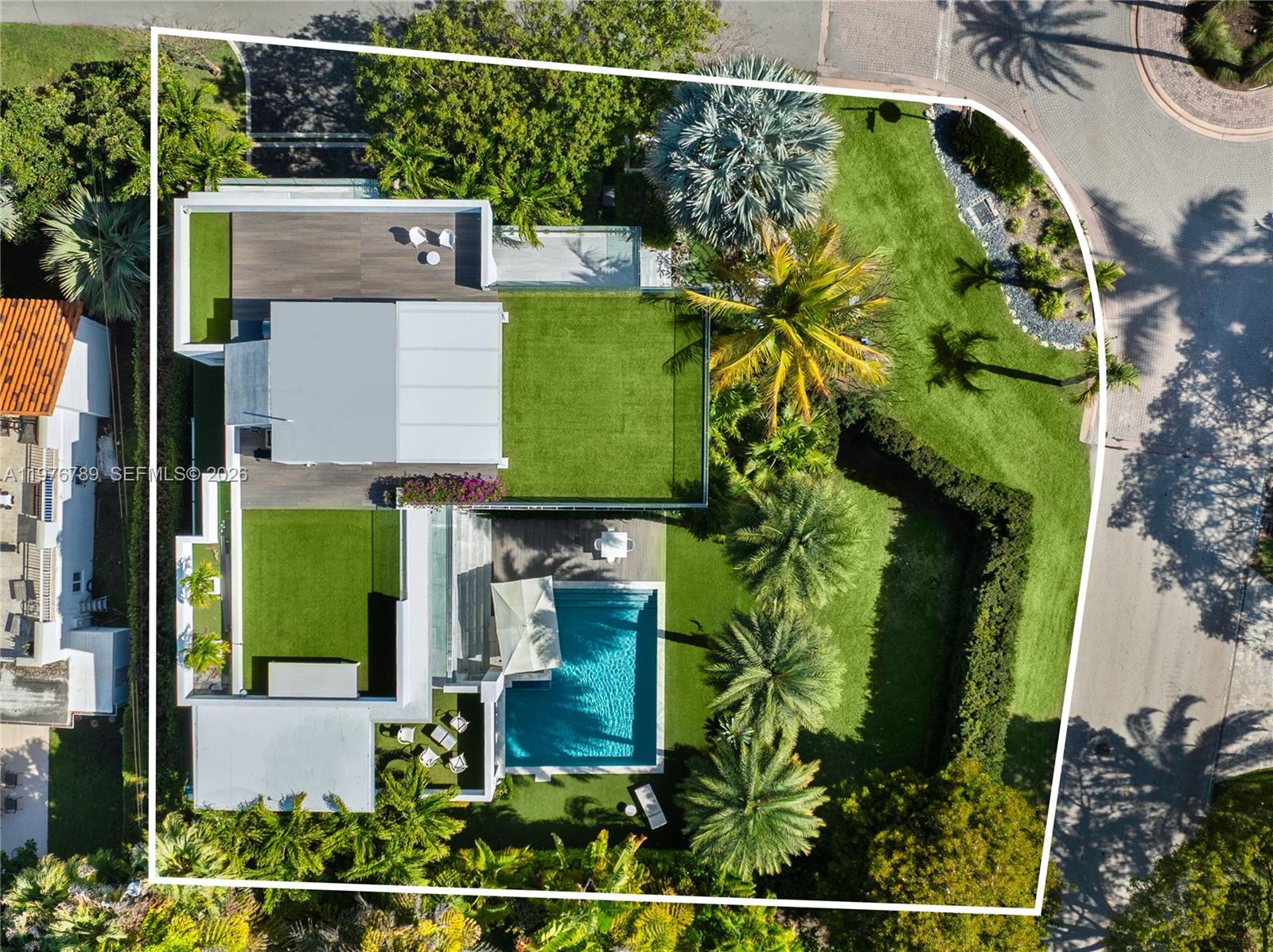BISCAYNE KEY ESTATES - Residential