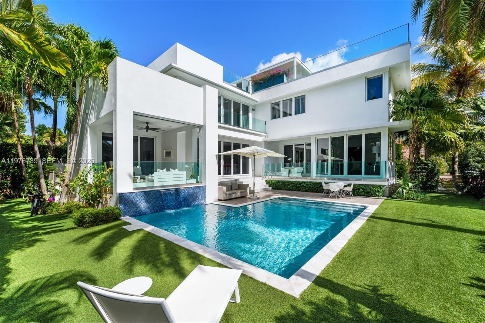 BISCAYNE KEY ESTATES - Residential