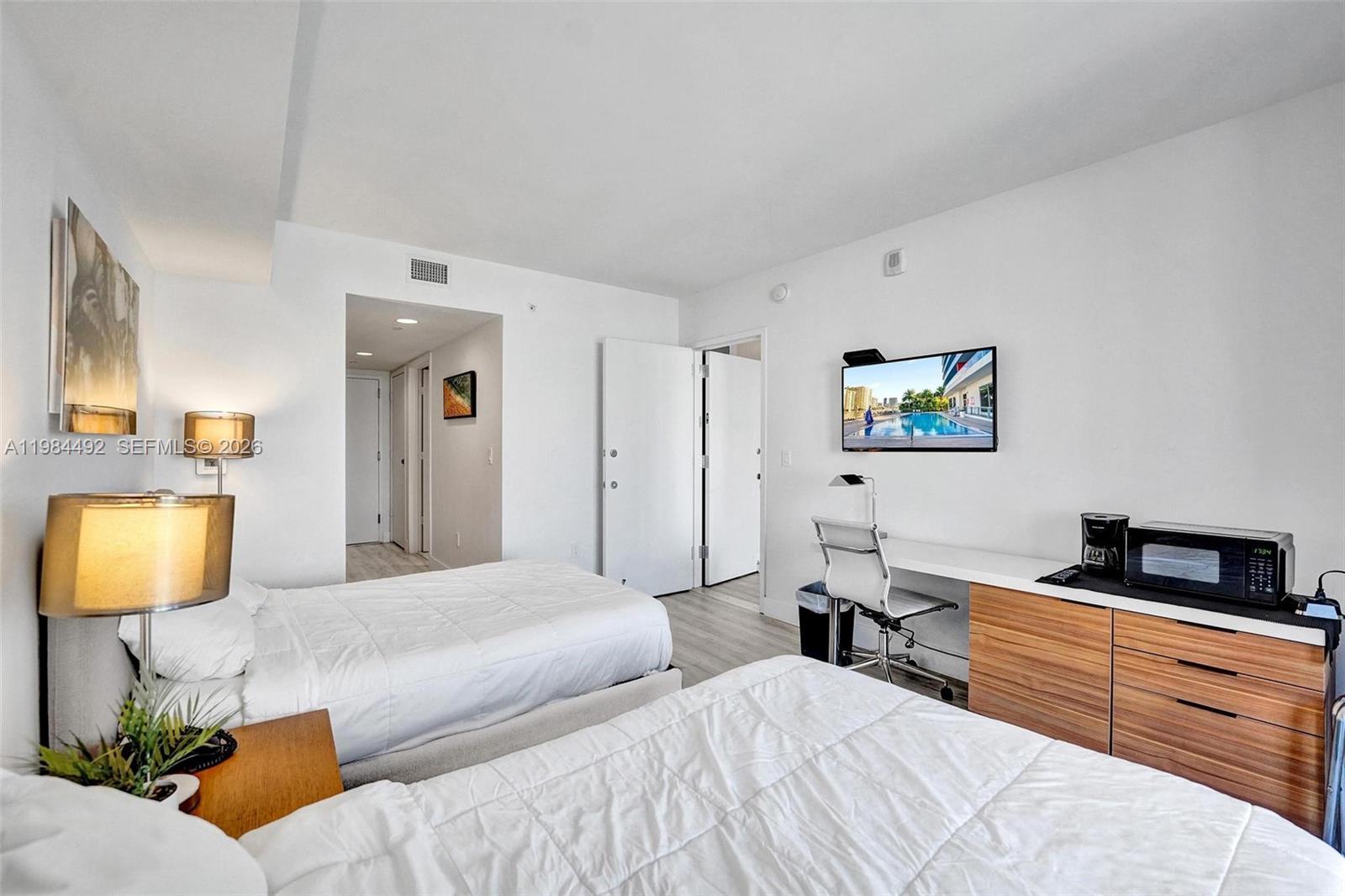 BEACHWALK CONDOMINIUM - Residential