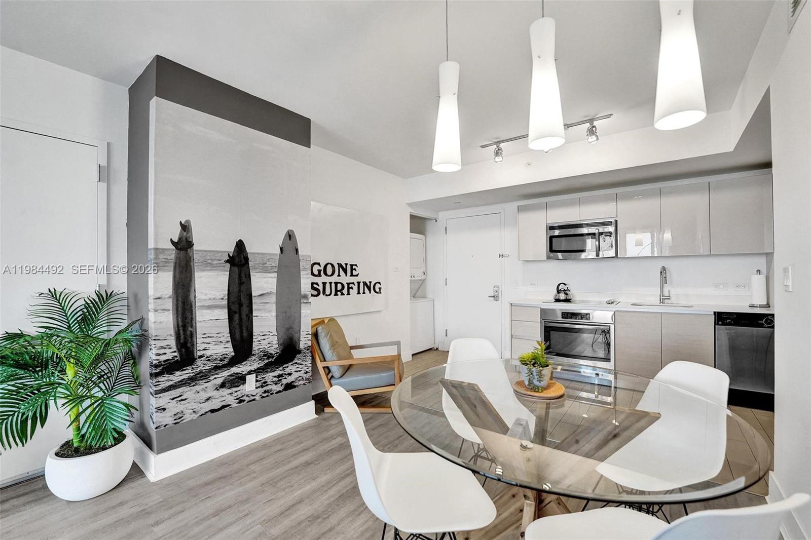 BEACHWALK CONDOMINIUM - Residential