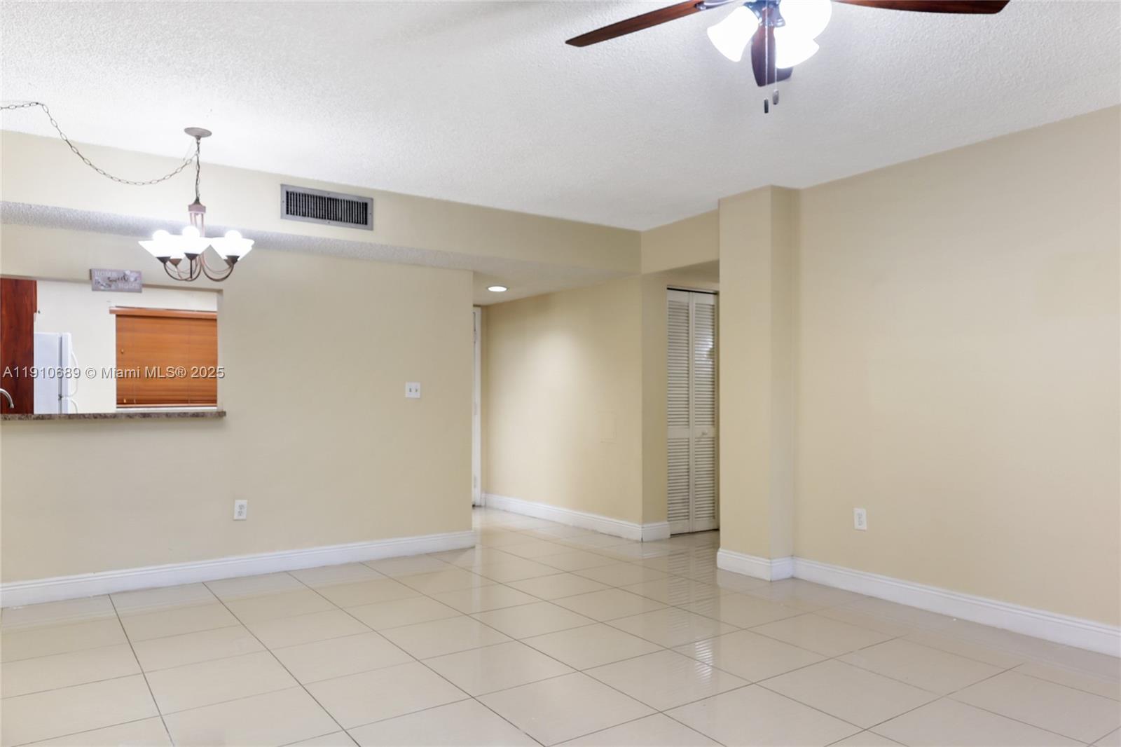 HORIZONS WEST CONDO #5 - Residential Lease