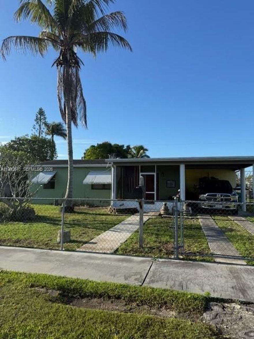 Spacious Florida Home — Prime Homestead Location
This charming 2-bedroom, 1-bath home offers far more space than meets the eye. With a 10,700 sq. ft. lot, two screened-in porches, and multiple living areas—including a Florida room, living room, and dining room—this property lives large inside and out.
Interior Features
• New ceramic tile throughout — no carpet
• Central air installed in 2020
• Large laundry room with excellent storage potential
• Appliances stay: refrigerator, stove, dishwasher, washer/dryer
• Potential for a 3rd bedroom conversion
• No HOA — enjoy full freedom with your property
Recent Upgrades & Systems
• Roof installed in 2016, recently inspected and passed 4-point mitigation
• Septic tank system – emptied within the last month
• RV hook-up to septic