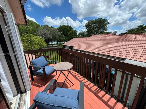Tiny photo for 14950 SW 49th Ln #7C, Miami, FL 33185 (MLS # A12027598)