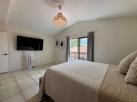 Tiny photo for 14950 SW 49th Ln #7C, Miami, FL 33185 (MLS # A12027598)