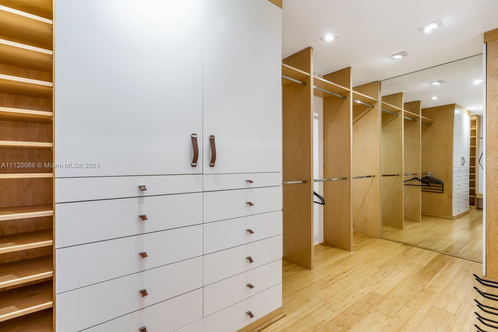 BAYVIEW FISHER ISL CONDO - Residential