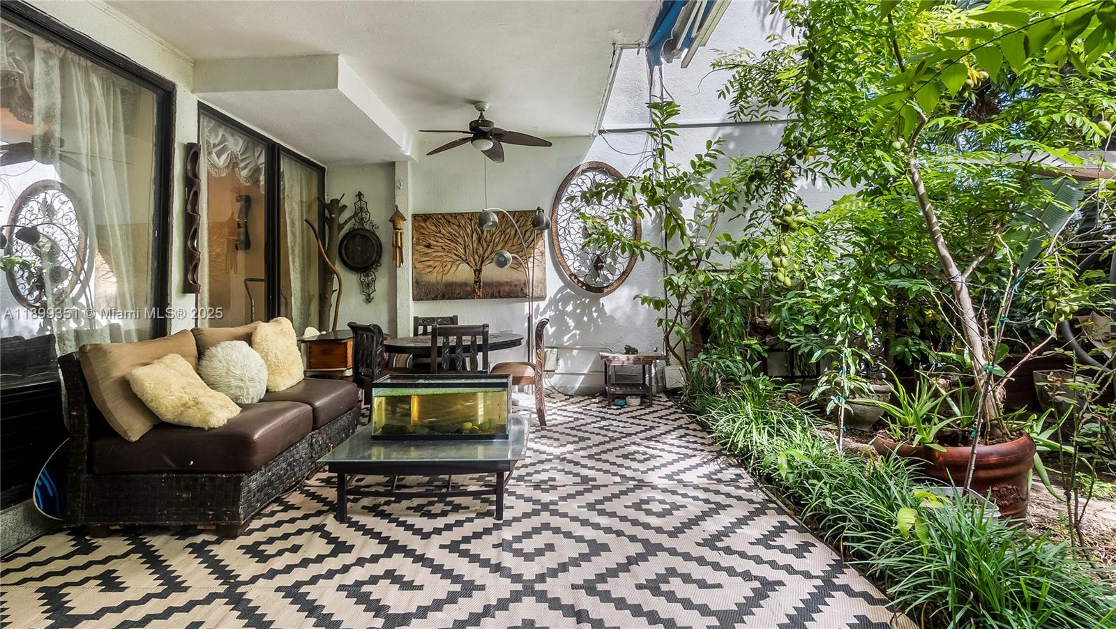 POINCIANA IS YT & RCQ CLU - Residential
