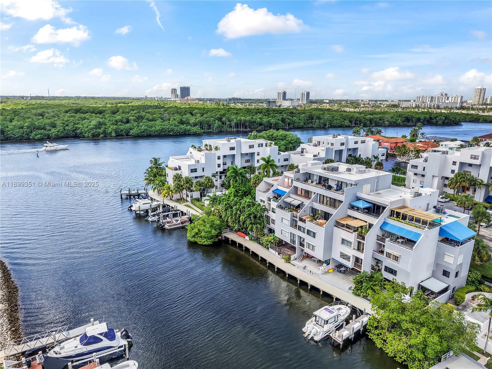 POINCIANA IS YT & RCQ CLU - Residential