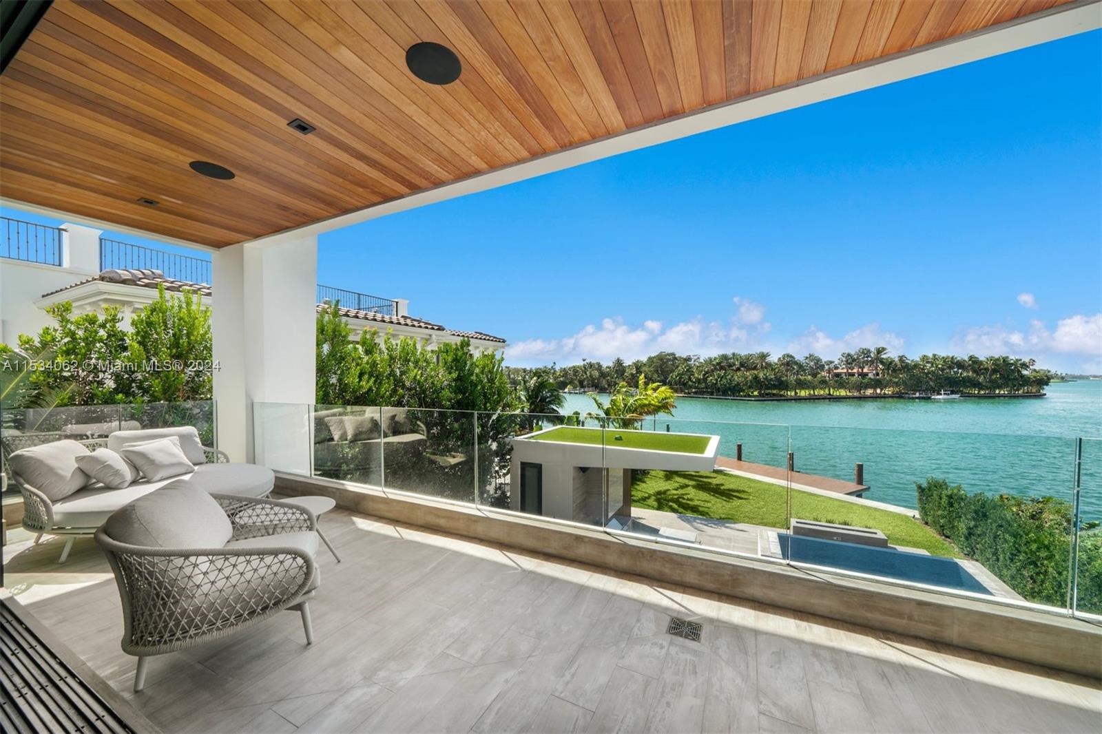 ALTOS DEL MAR NO 5 - Residential