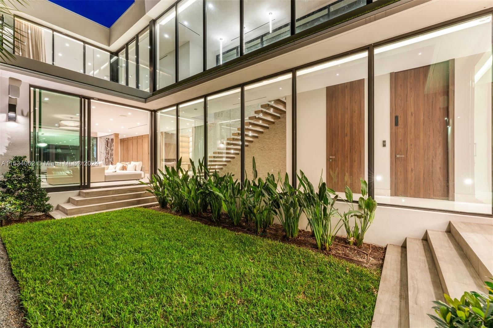 ALTOS DEL MAR NO 5 - Residential