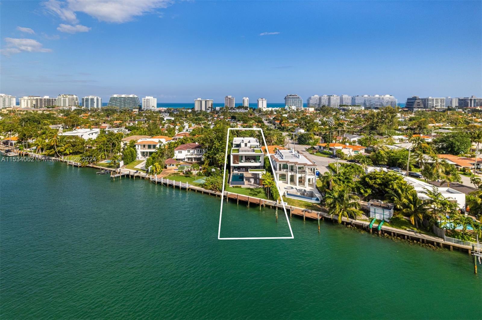 ALTOS DEL MAR NO 5 - Residential