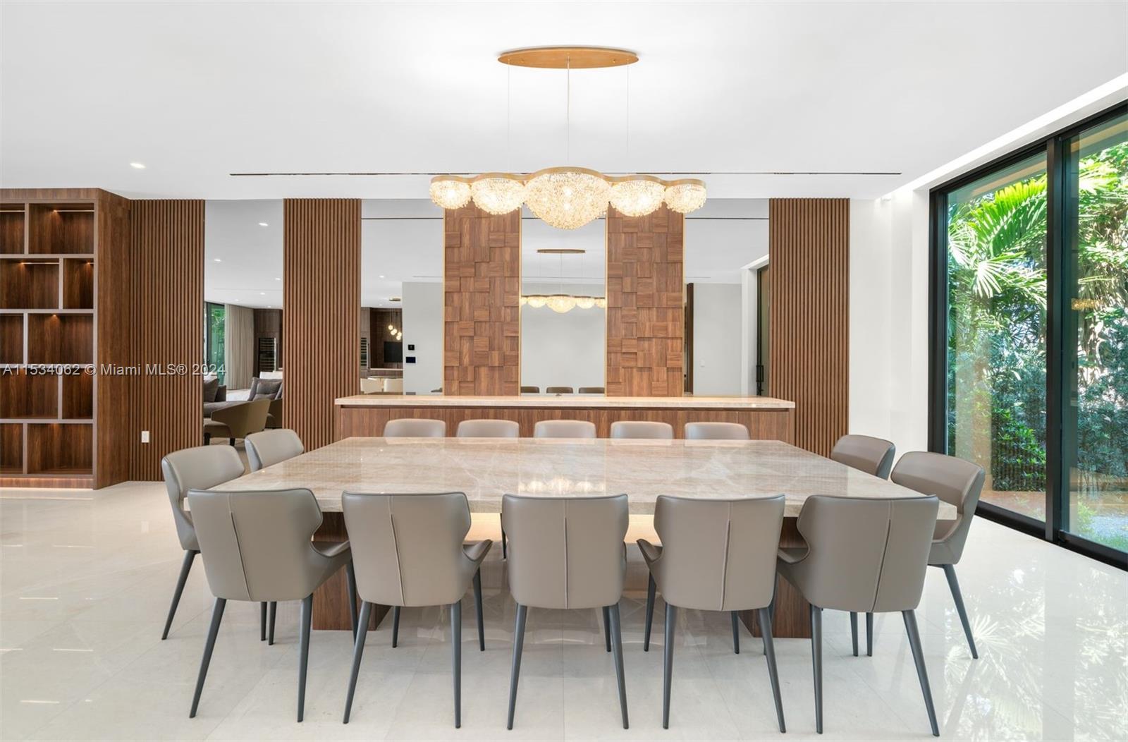 ALTOS DEL MAR NO 5 - Residential