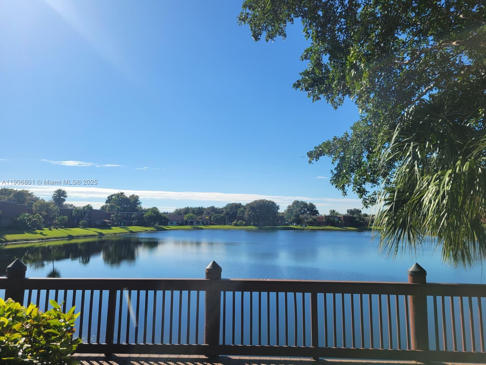 C H E ACRES - Residential