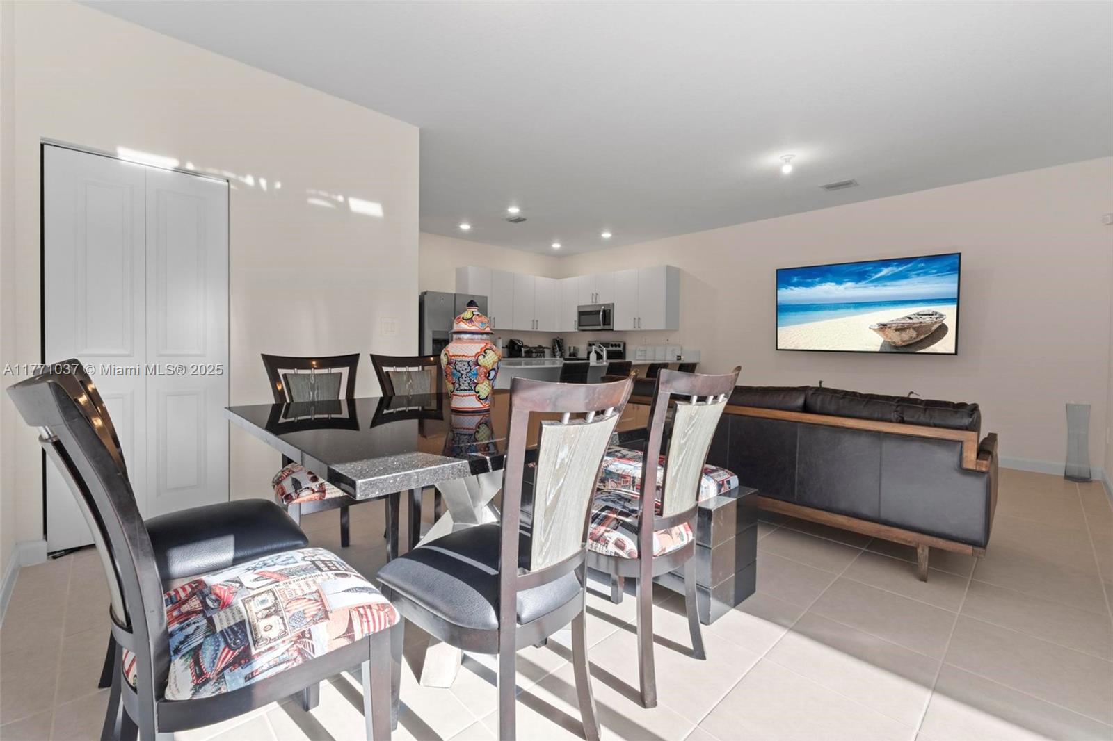 DOWN SOUTH - Residential