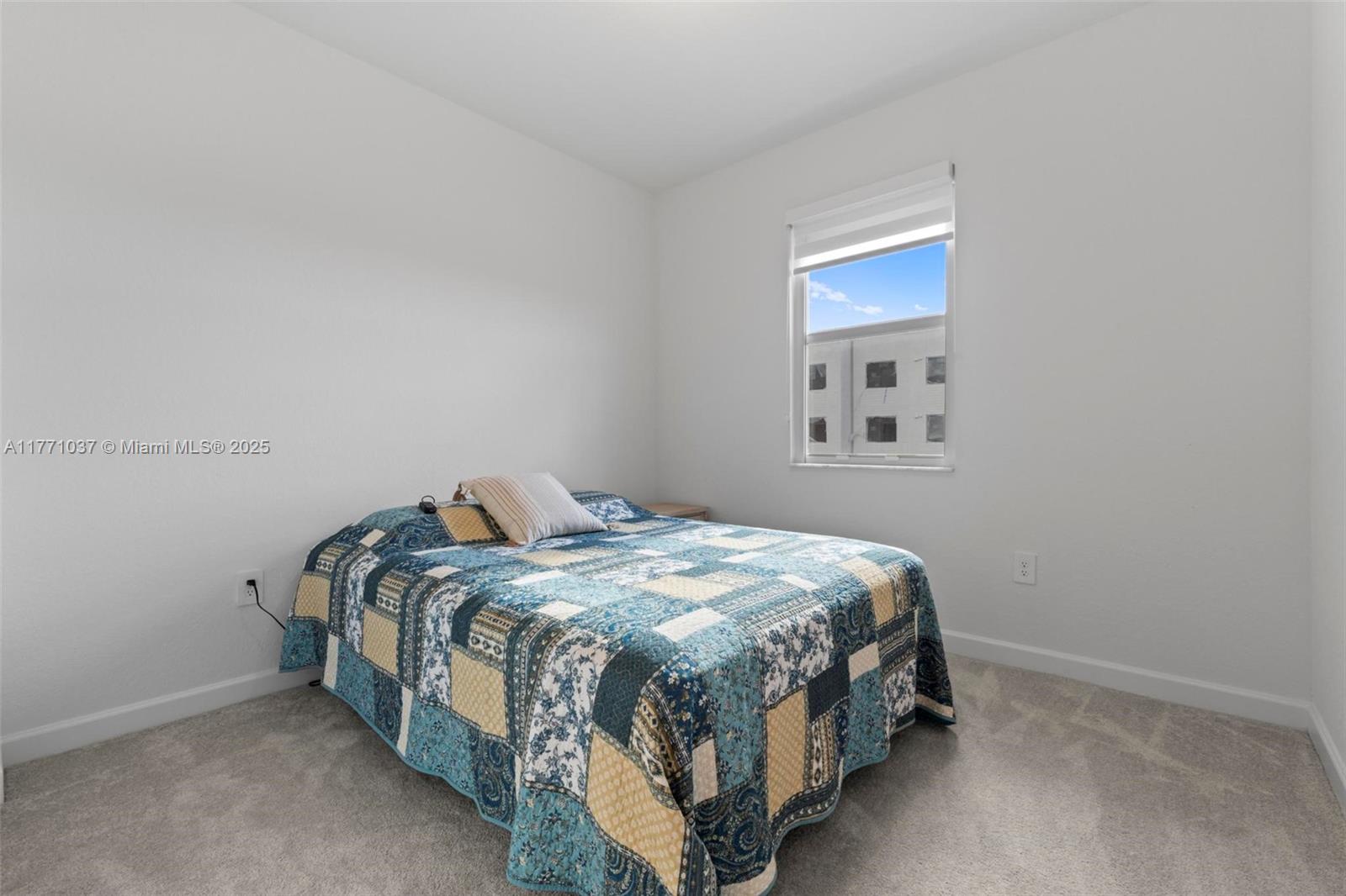 DOWN SOUTH - Residential