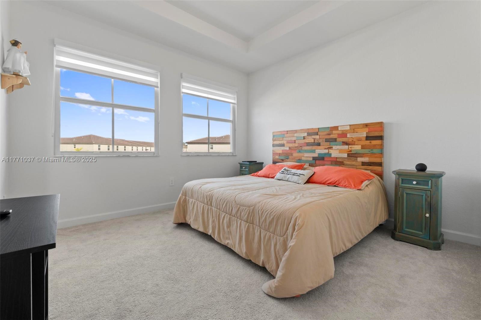 DOWN SOUTH - Residential