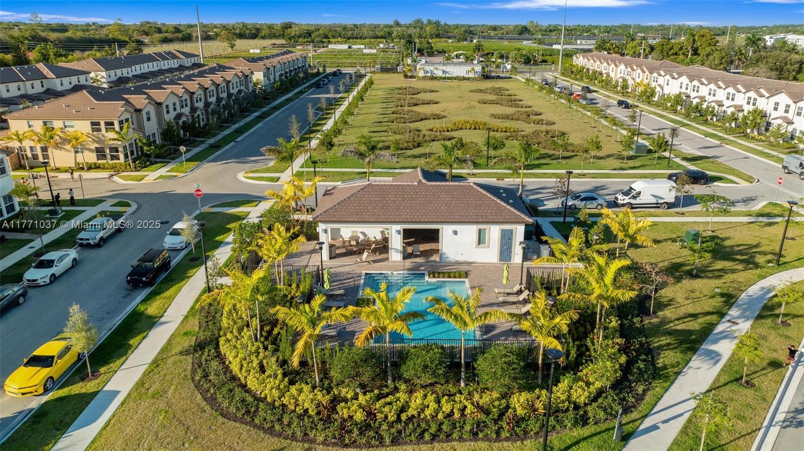 DOWN SOUTH - Residential