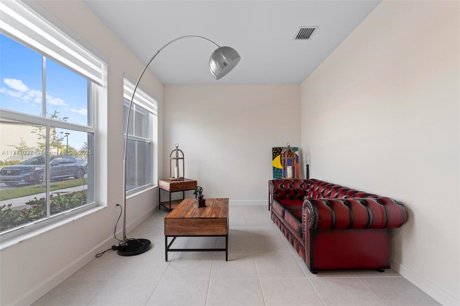 DOWN SOUTH - Residential