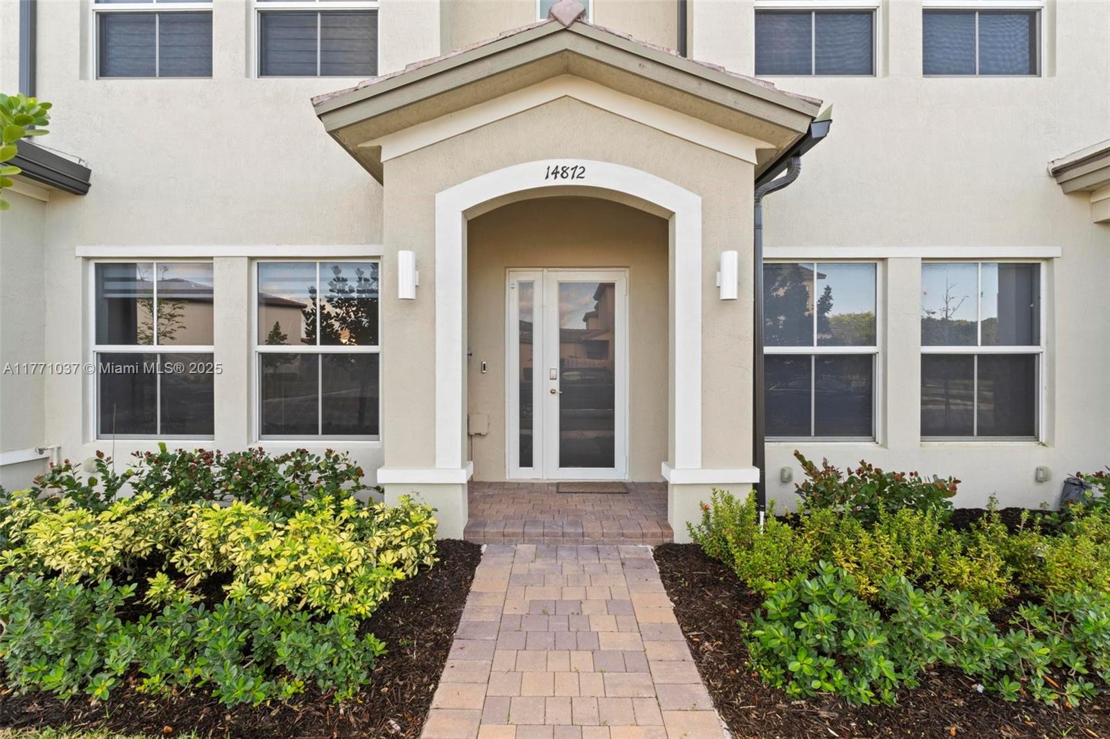 DOWN SOUTH - Residential