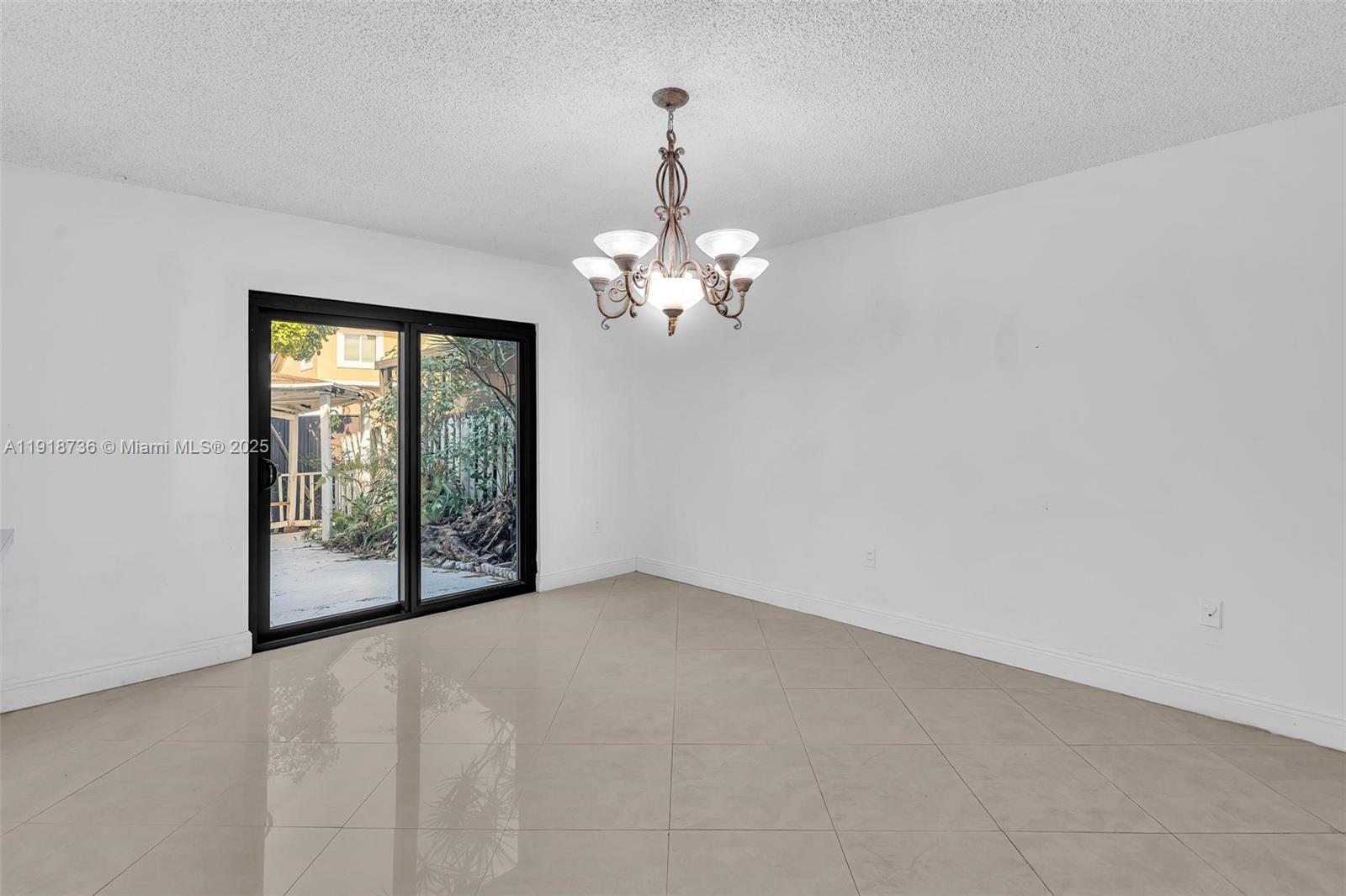 MARBELLA PARK - Residential