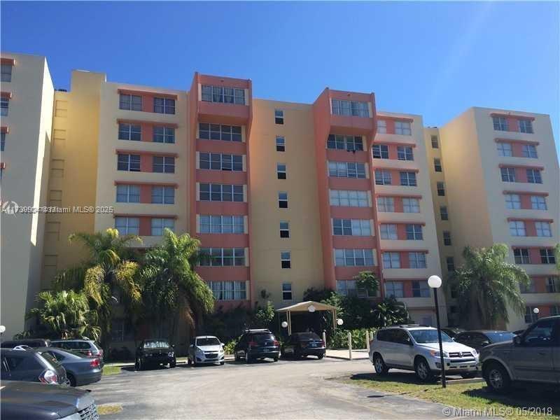 Rental Property at 9143 Sw 77th Ave B304, Miami, Broward County, Florida - Bedrooms: 1 
Bathrooms: 1  - $1,800 MO.