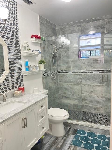 WYND WOOD PARK - Land