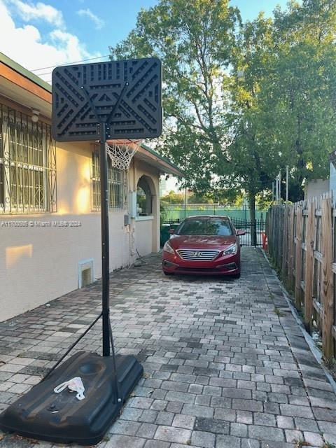 WYND WOOD PARK - Land