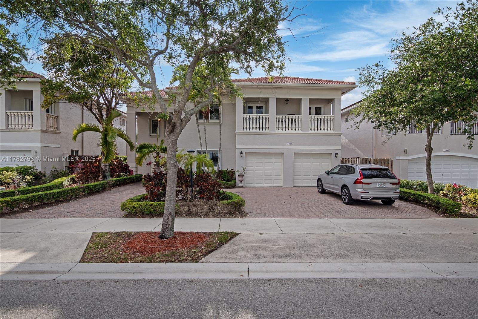 Property for Sale at 13850 Sw 132nd Ave, Miami, Broward County, Florida - Bedrooms: 5 
Bathrooms: 3  - $1,295,000