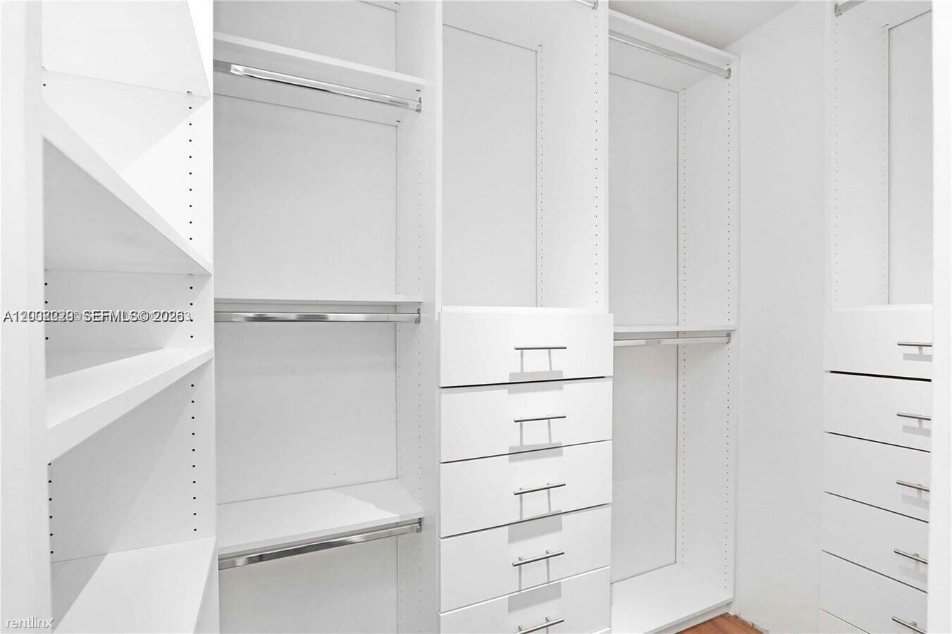 REPLAT OF PORTION OF M P - Residential