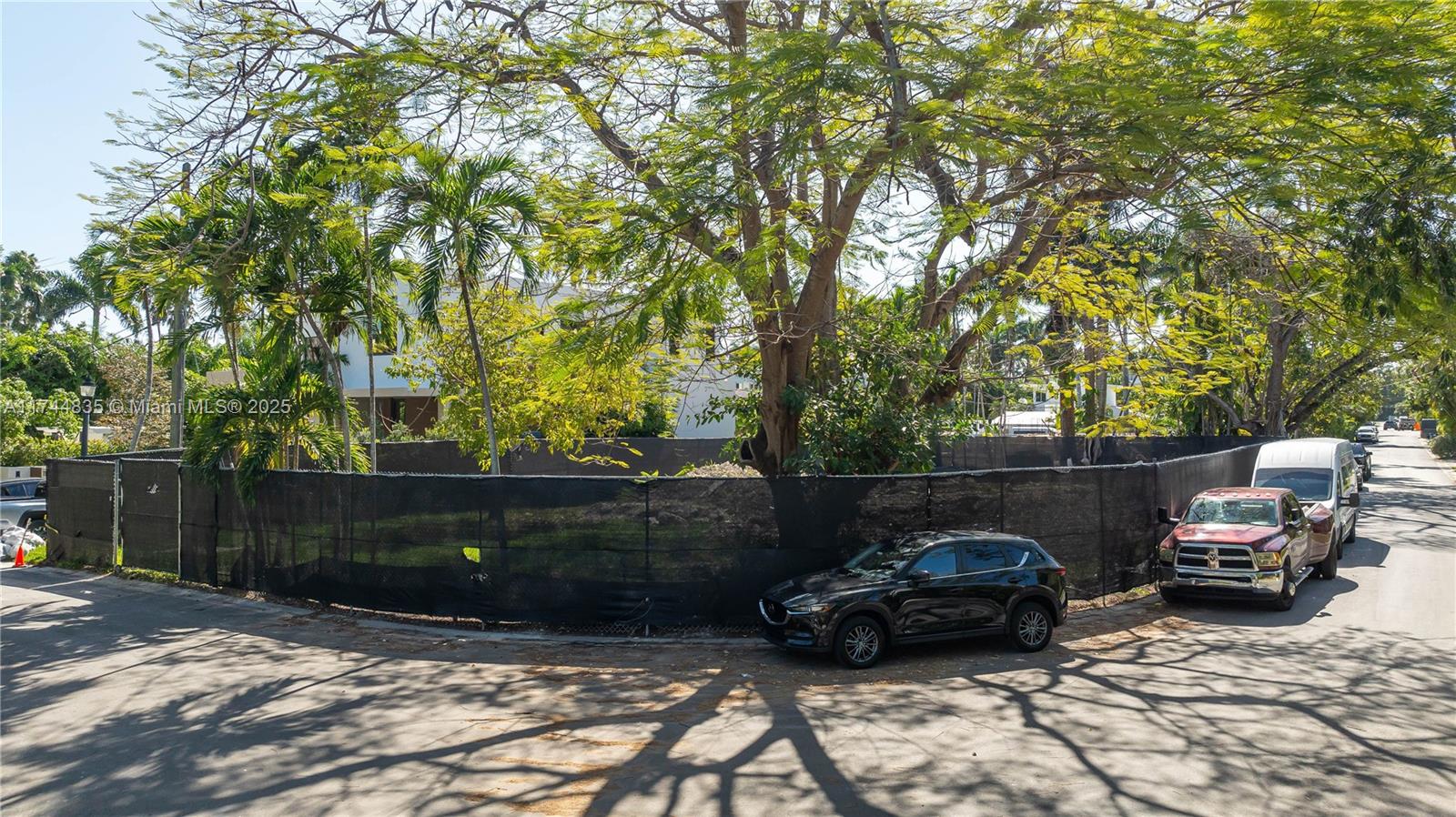 SAN MARINO ISLAND - Residential