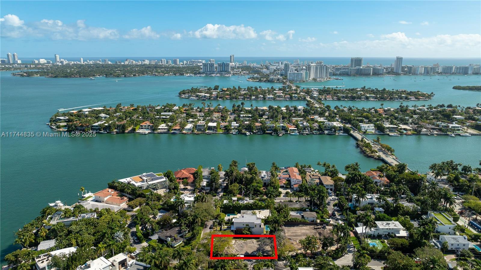 SAN MARINO ISLAND - Residential