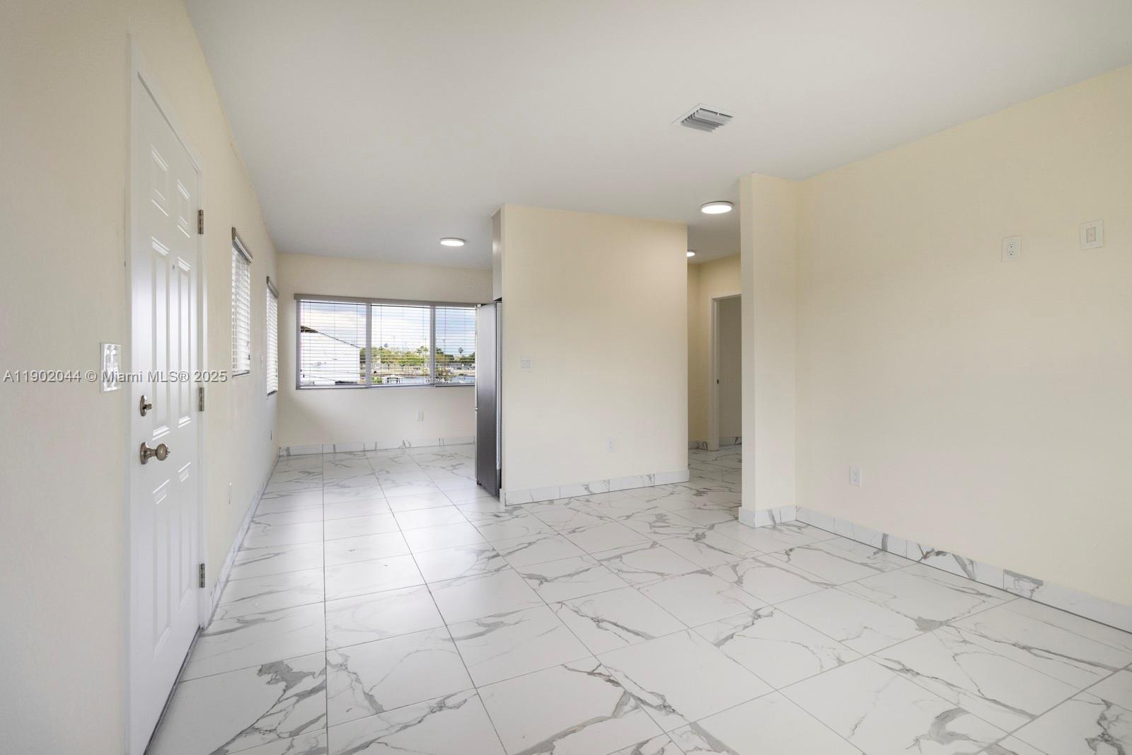 DEL RIO PARK - Residential Lease