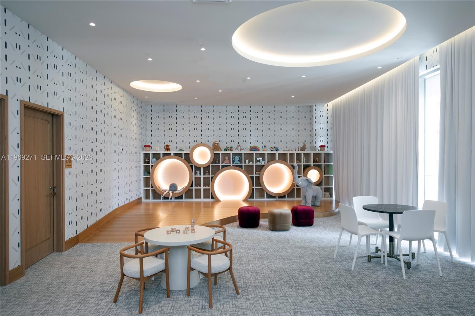 2655 SOUTH BAYSHORE DRIVE - Residential