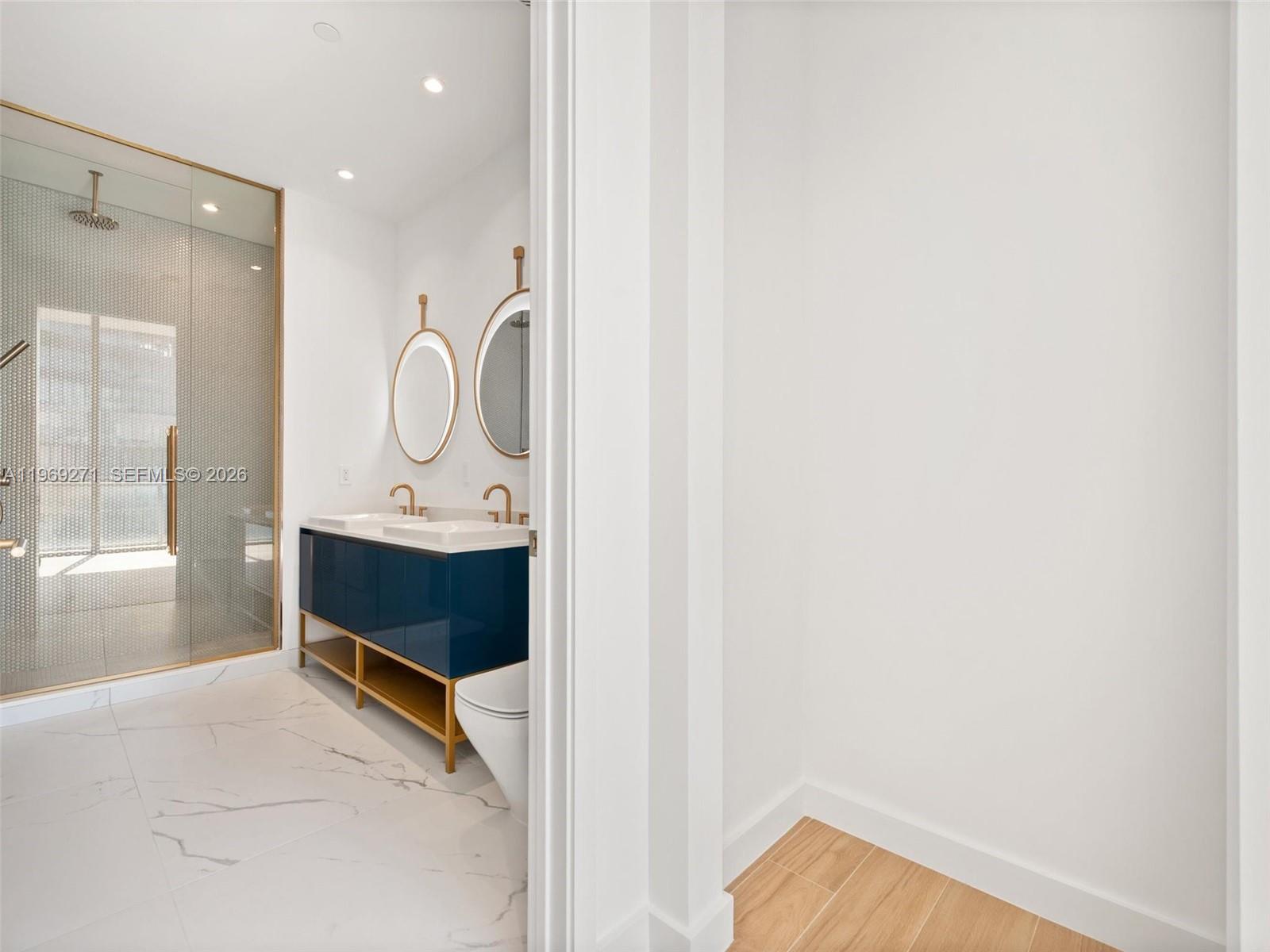 2655 SOUTH BAYSHORE DRIVE - Residential