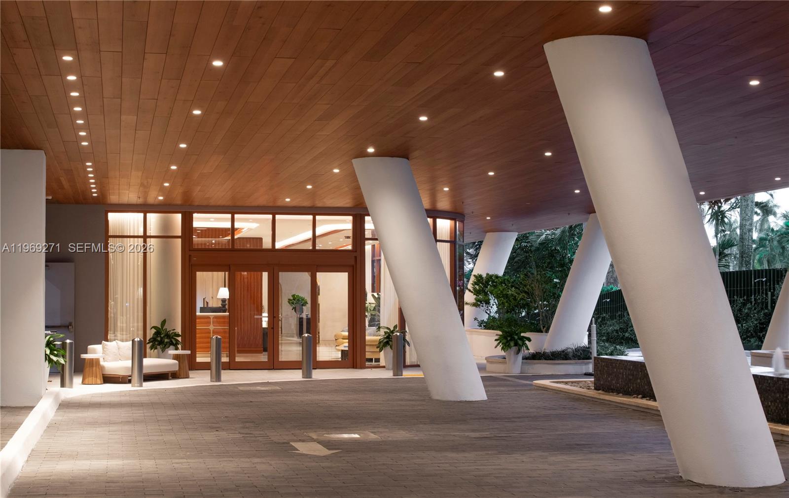 2655 SOUTH BAYSHORE DRIVE - Residential