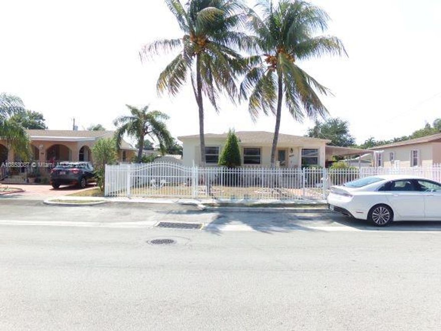 CENTRALLY LOCATED TO MAJOR HIGHWAYS, HOSPITALS, SHOPPING CENTERS, PARKS AND A SHORT WALK TO THE CASINO. THIS SINGLE FAMILY HOUSE HAS 3 BEDROOMS, 2 FULL BATHROOMS, THE BACK YARD IS SPACIOUS AND IDEAL FOR ENTERTAINMENT WITH A NICE AREA TO BBQ. NEW ROOF, UPDATED KITCHEN WITH GRANITE COUNTERTOP, BATHROOM, NEW A/C, THE PROPERTY IS COMPLETELY FENCED IN A VERY SOUGHT OUT AREA.