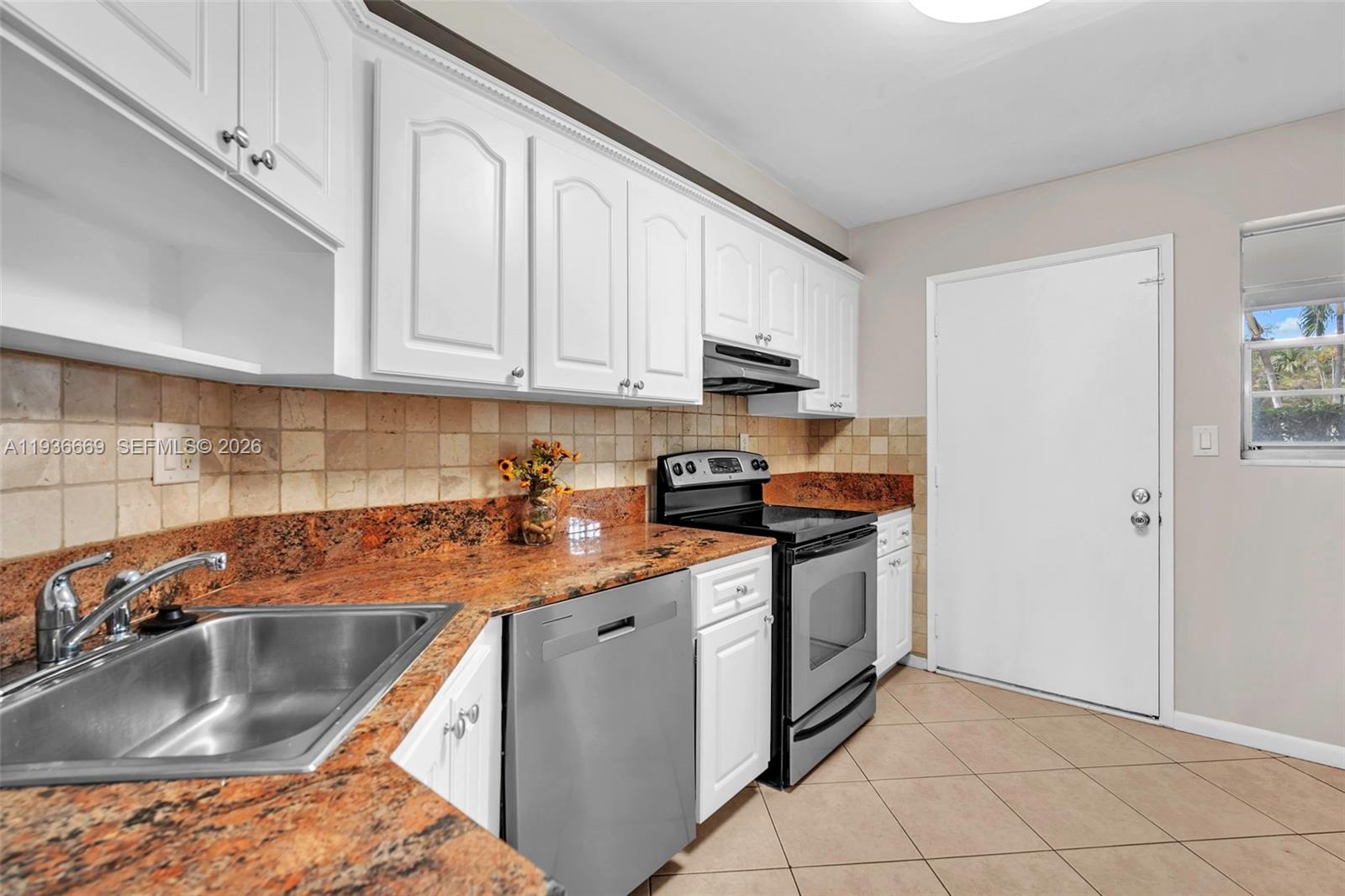 BRIARWOOD CLUB CONDO 1 - Residential